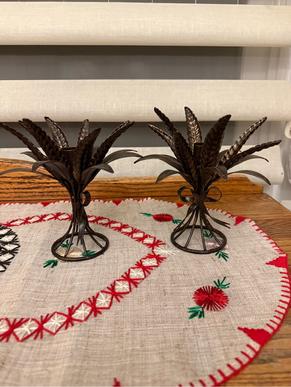Vintage American Heritage Metal Wheat Sheaf Taper Candlestick Holders